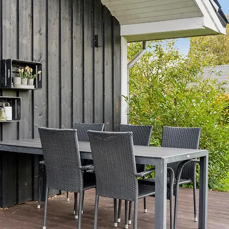 Feriehus New Close To The